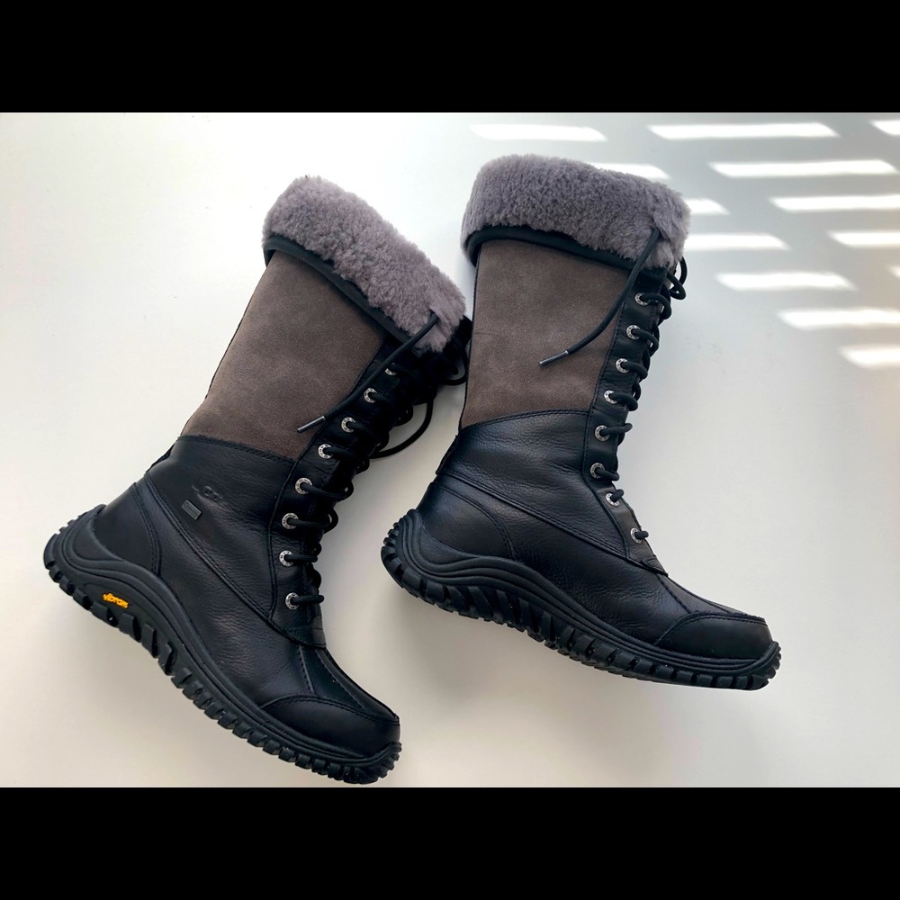 UGG Adirondack Tall, Black, Size 8